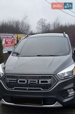 Позашляховик / Кросовер Ford Escape 2018 в Надвірній