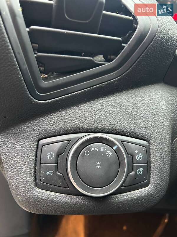 Позашляховик / Кросовер Ford Escape 2018 в Хмельницькому