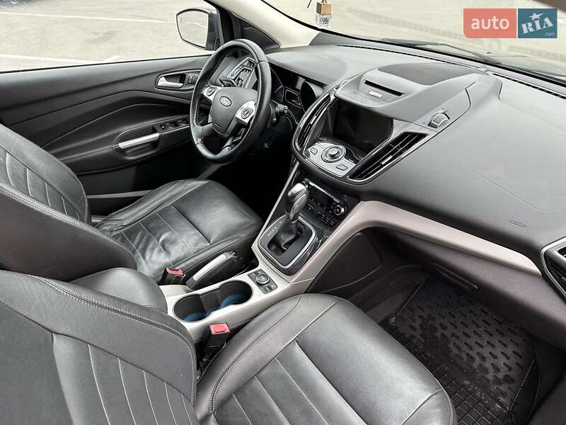 Позашляховик / Кросовер Ford Escape 2013 в Києві