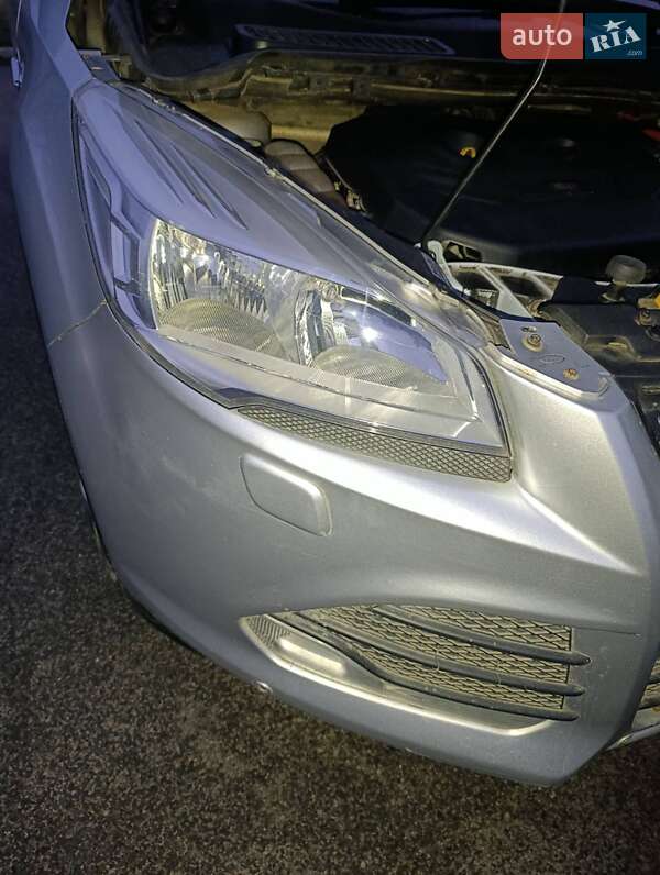 Внедорожник / Кроссовер Ford Escape 2012 в Новомосковске фото 24 Внедорожник / Кроссовер Ford Escape 2012 в Новомосковске