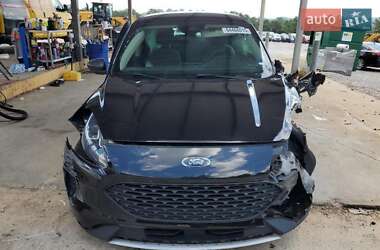Позашляховик / Кросовер Ford Escape 2020 в Львові