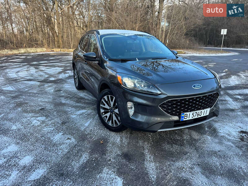 Позашляховик / Кросовер Ford Escape 2020 в Полтаві