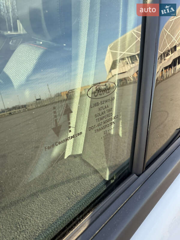 Внедорожник / Кроссовер Ford Escape 2023 в Львове