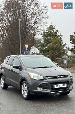 Внедорожник / Кроссовер Ford Escape 2015 в Мене