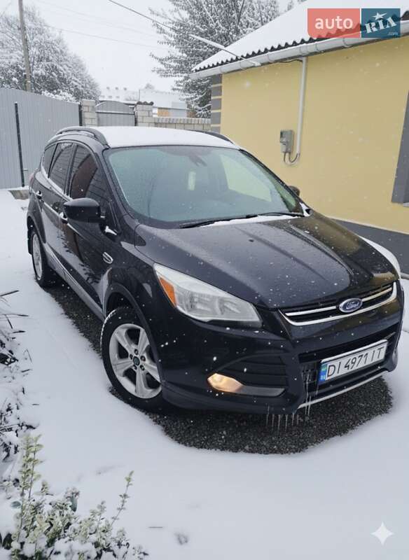 Внедорожник / Кроссовер Ford Escape 2013 в Черкассах