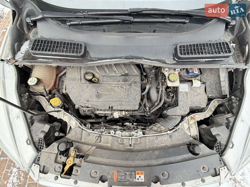 Позашляховик / Кросовер Ford Escape 2017 в Чернігові