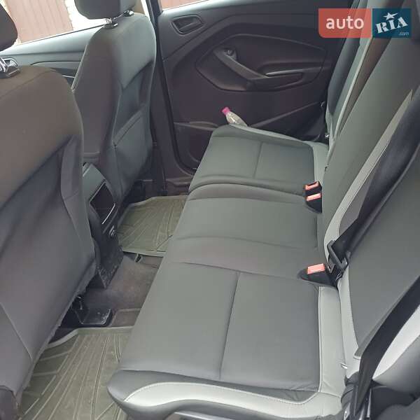 Внедорожник / Кроссовер Ford Escape 2015 в Киеве фото 9 Внедорожник / Кроссовер Ford Escape 2015 в Киеве