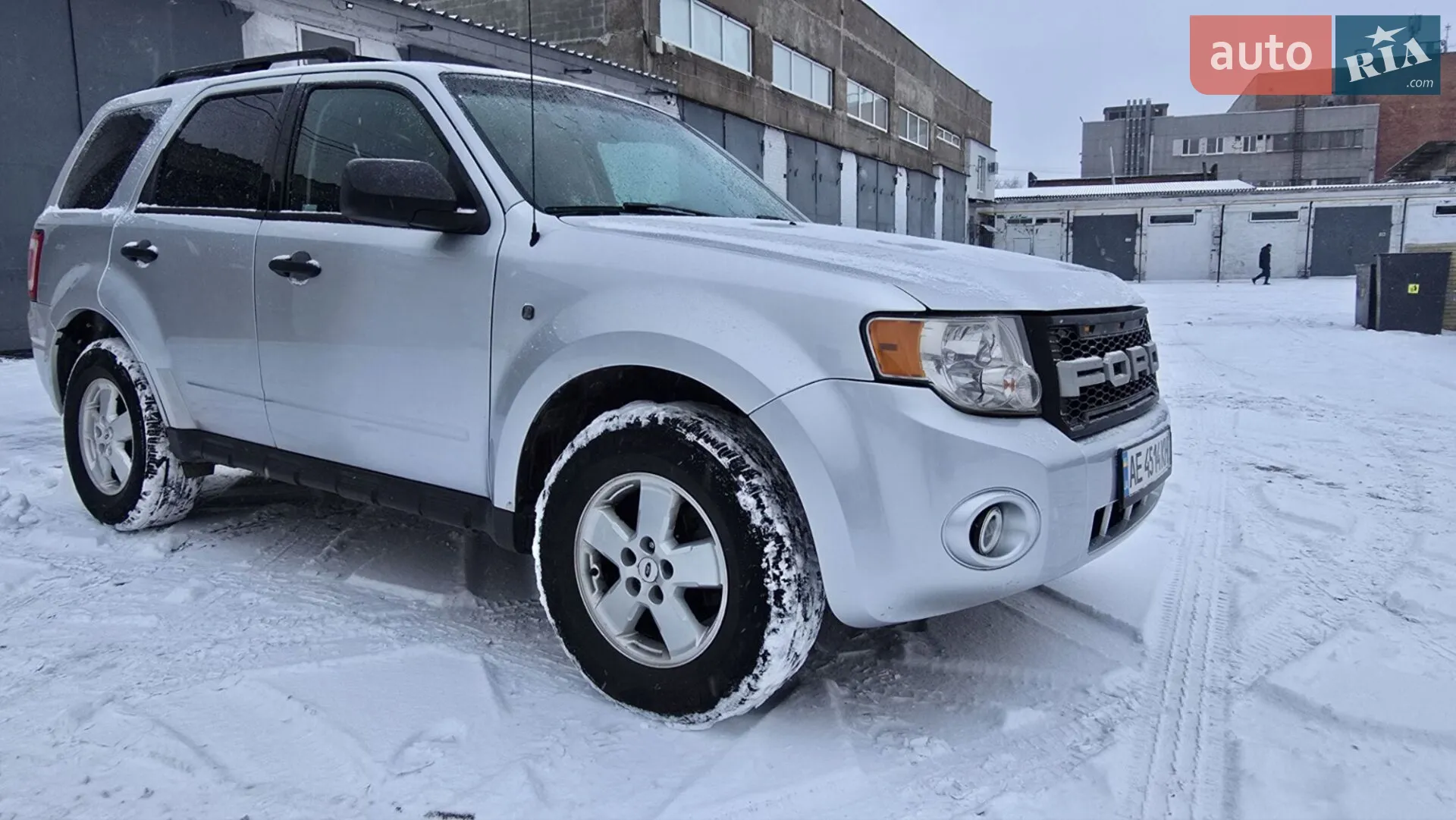 2010 Ford Escape - мініатюра 4
