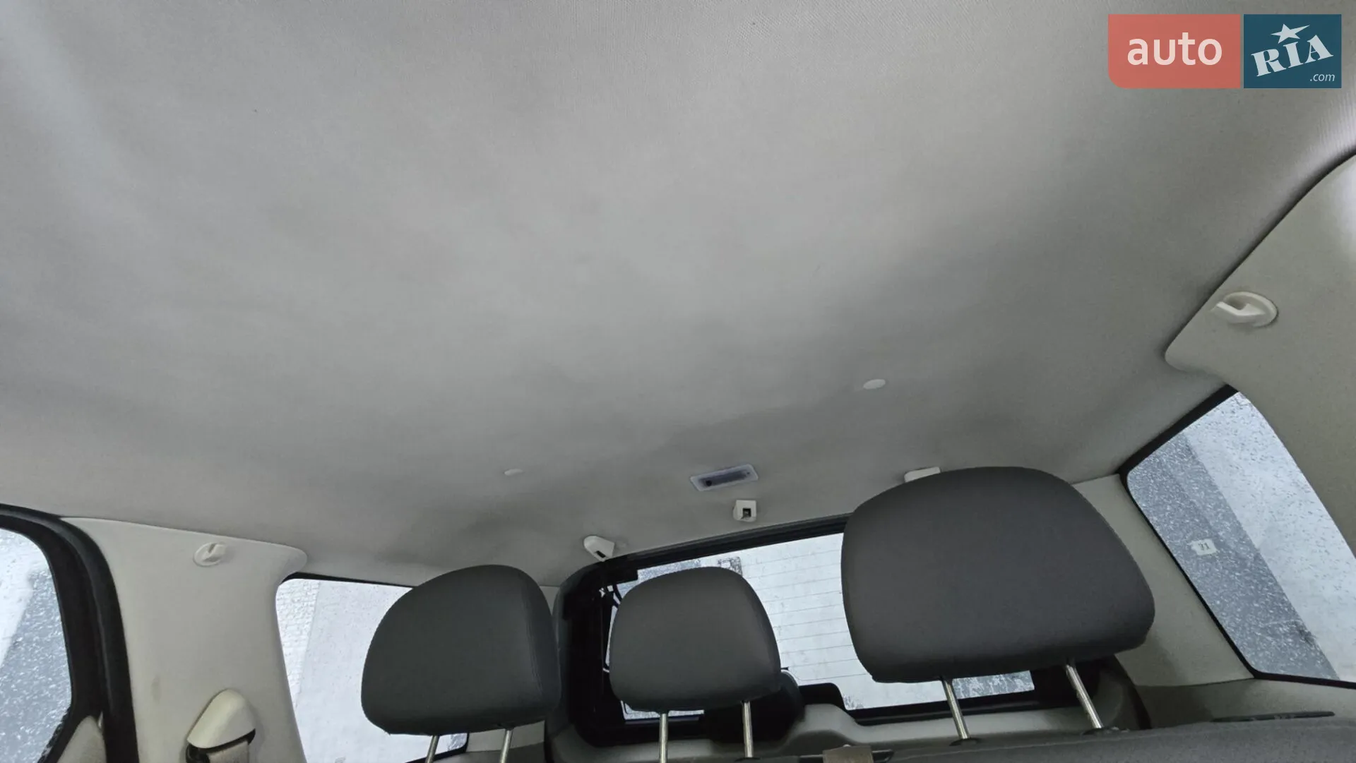 2010 Ford Escape - мініатюра 16