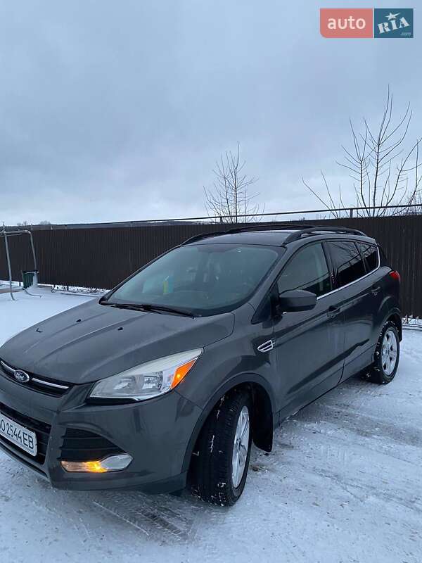 Позашляховик / Кросовер Ford Escape 2015 в Копичинці
