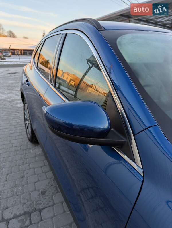 Внедорожник / Кроссовер Ford Escape 2022 в Хмельницком