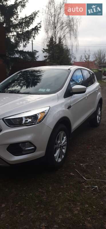 Ford Escape 2017