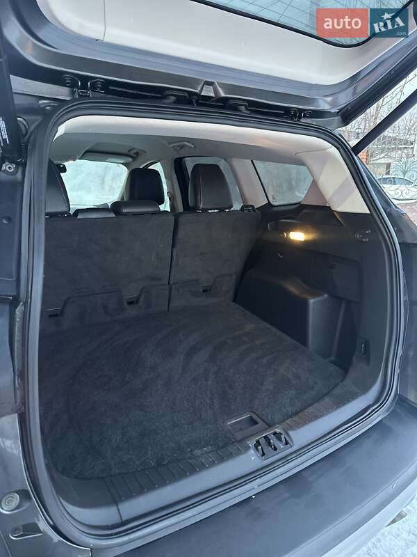 Позашляховик / Кросовер Ford Escape 2016 в Білогородці фото 17 Позашляховик / Кросовер Ford Escape 2016 в Білогородці