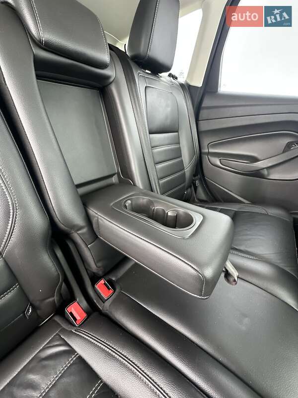 Позашляховик / Кросовер Ford Escape 2016 в Білогородці фото 23 Позашляховик / Кросовер Ford Escape 2016 в Білогородці