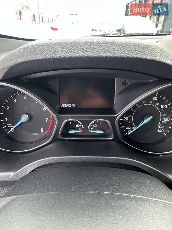 Позашляховик / Кросовер Ford Escape 2016 в Білогородці фото 29 Позашляховик / Кросовер Ford Escape 2016 в Білогородці
