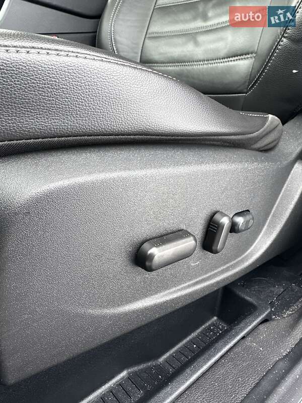 Позашляховик / Кросовер Ford Escape 2016 в Білогородці фото 41 Позашляховик / Кросовер Ford Escape 2016 в Білогородці