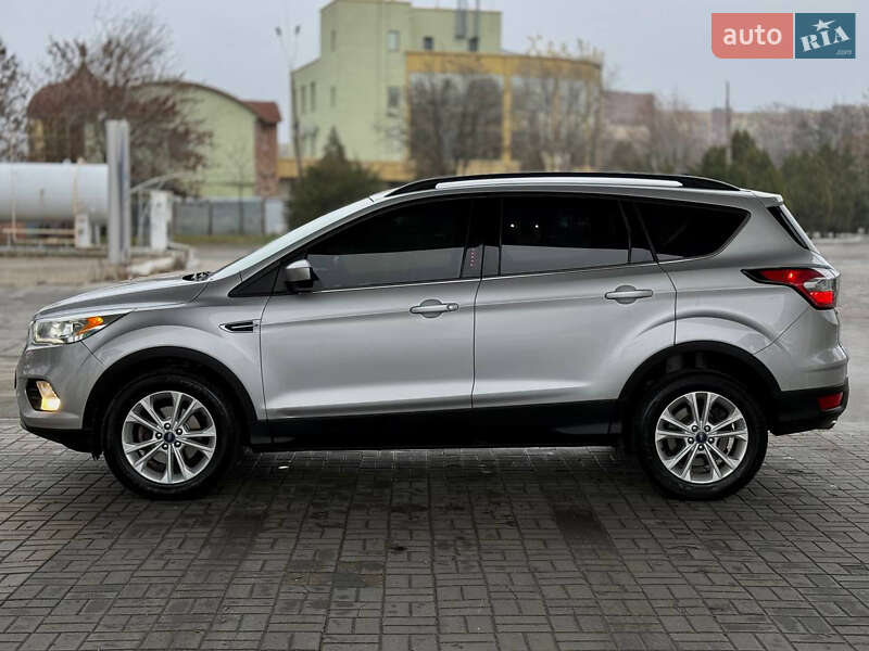 Внедорожник / Кроссовер Ford Escape 2017 в Кривом Роге фото 8 Внедорожник / Кроссовер Ford Escape 2017 в Кривом Роге