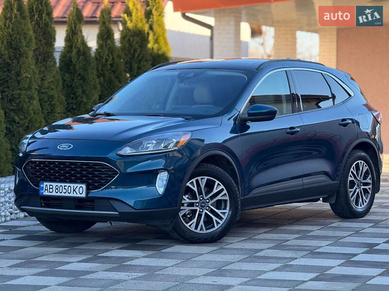 Внедорожник / Кроссовер Ford Escape 2019 в Летичеве