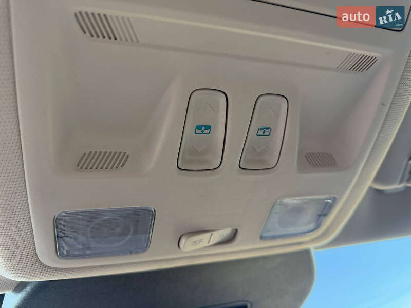 Внедорожник / Кроссовер Ford Escape 2019 в Летичеве