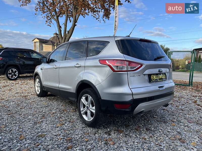Позашляховик / Кросовер Ford Escape 2016 в Івано-Франківську