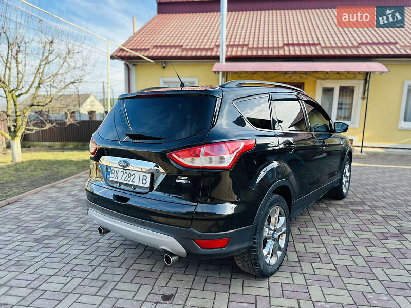 Внедорожник / Кроссовер Ford Escape 2013 в Волочиске