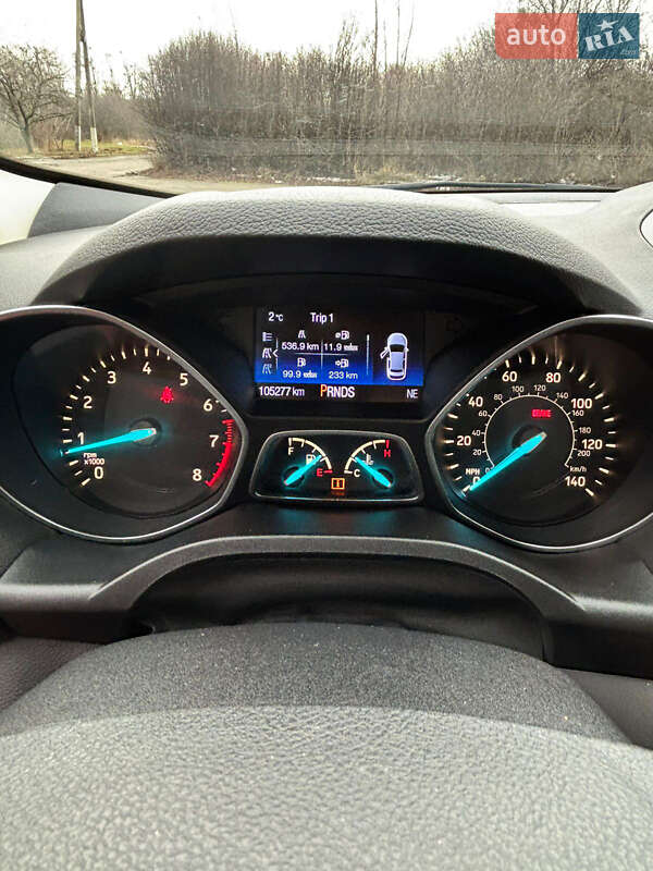 Позашляховик / Кросовер Ford Escape 2017 в Києві