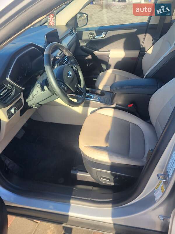 Позашляховик / Кросовер Ford Escape 2019 в Запоріжжі фото 3 Позашляховик / Кросовер Ford Escape 2019 в Запоріжжі