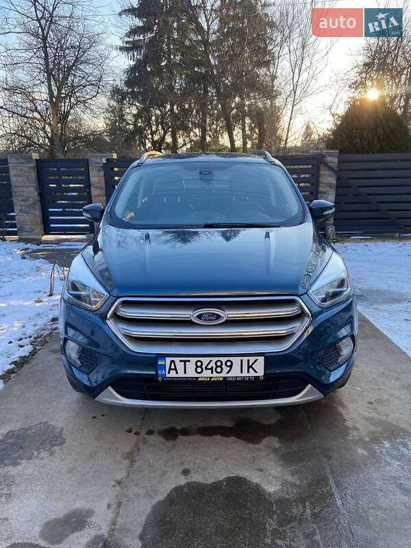 Позашляховик / Кросовер Ford Escape 2018 в Івано-Франківську