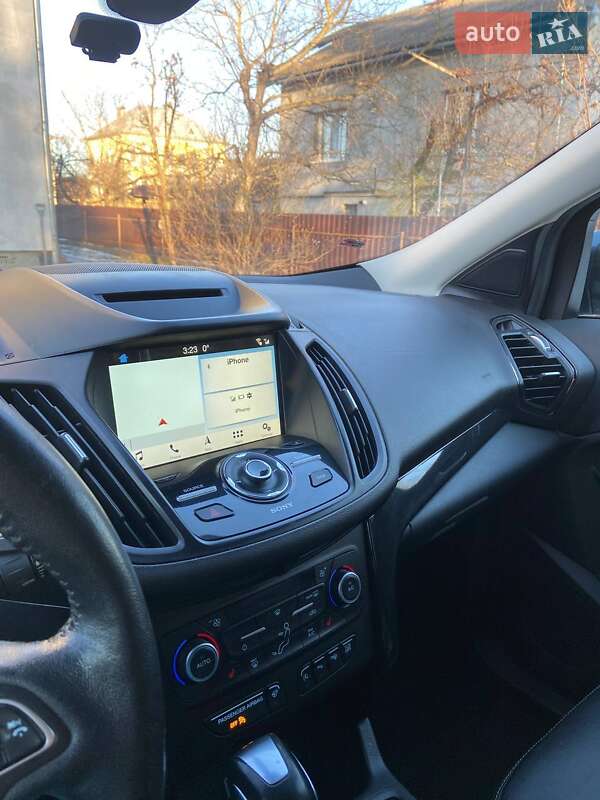 Позашляховик / Кросовер Ford Escape 2018 в Івано-Франківську