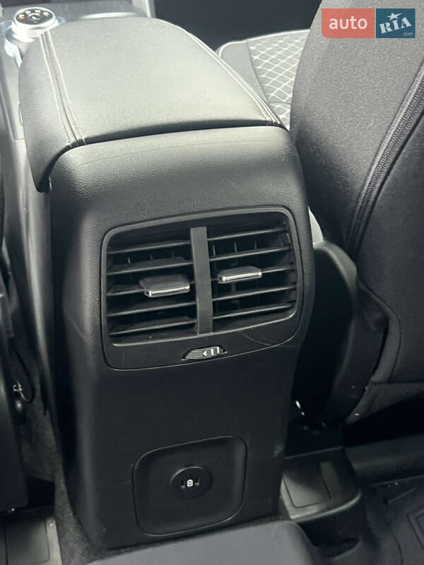 Внедорожник / Кроссовер Ford Escape 2023 в Киеве фото 33 Внедорожник / Кроссовер Ford Escape 2023 в Киеве