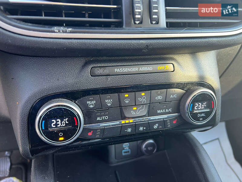 Внедорожник / Кроссовер Ford Escape 2021 в Тернополе