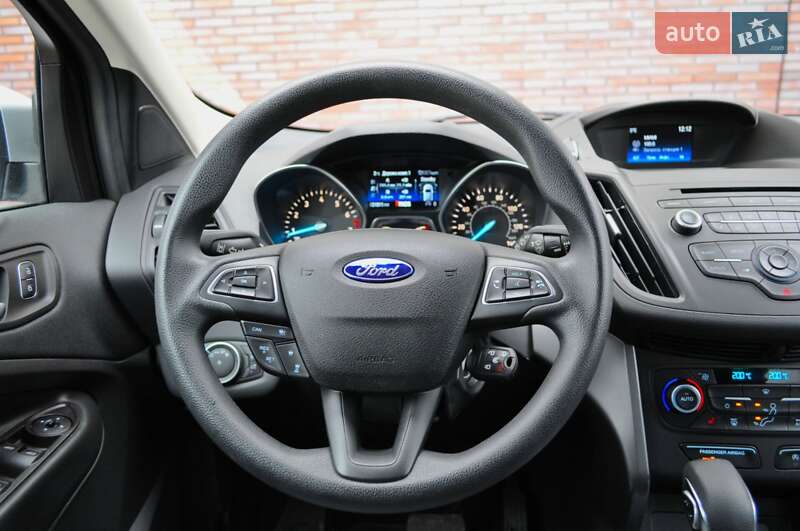 Позашляховик / Кросовер Ford Escape 2018 в Києві