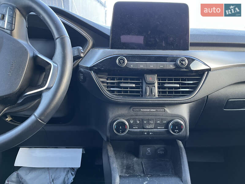 Позашляховик / Кросовер Ford Escape 2023 в Львові