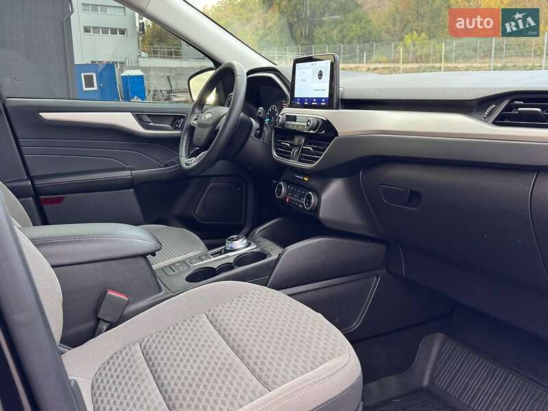 Внедорожник / Кроссовер Ford Escape 2022 в Запорожье