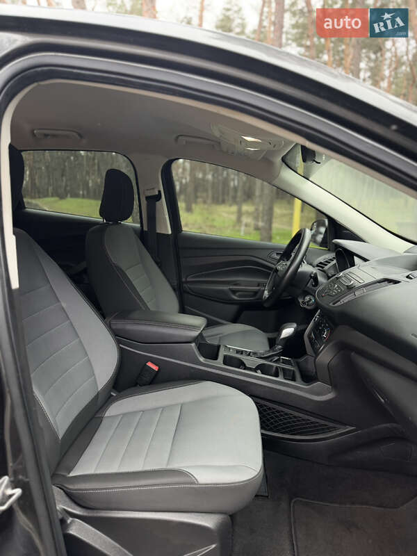 Позашляховик / Кросовер Ford Escape 2019 в Черкасах