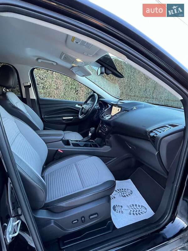Внедорожник / Кроссовер Ford Escape 2017 в Львове фото 15 Внедорожник / Кроссовер Ford Escape 2017 в Львове