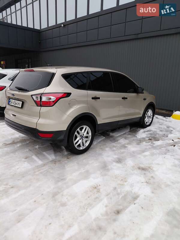 Позашляховик / Кросовер Ford Escape 2017 в Кропивницькому фото 2 Позашляховик / Кросовер Ford Escape 2017 в Кропивницькому