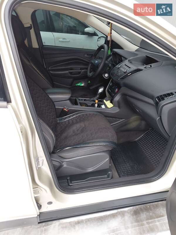 Позашляховик / Кросовер Ford Escape 2017 в Кропивницькому фото 17 Позашляховик / Кросовер Ford Escape 2017 в Кропивницькому
