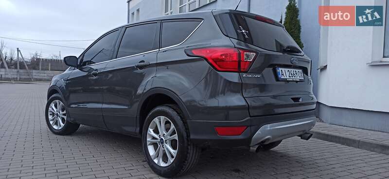 Внедорожник / Кроссовер Ford Escape 2019 в Житомире