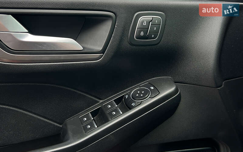 Внедорожник / Кроссовер Ford Escape 2021 в Львове фото 19 Внедорожник / Кроссовер Ford Escape 2021 в Львове