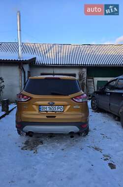 Внедорожник / Кроссовер Ford Escape 2015 в Долине