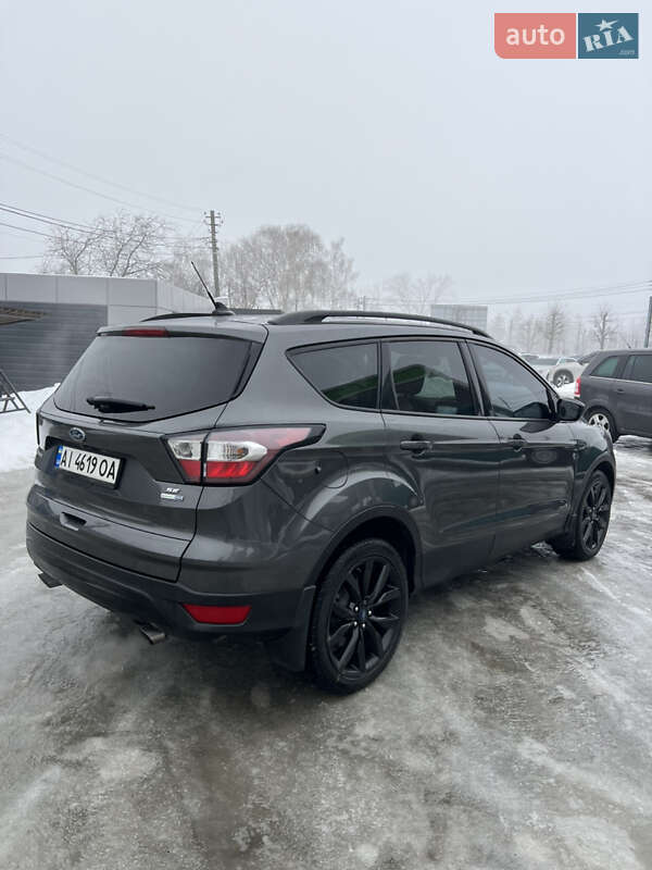 Внедорожник / Кроссовер Ford Escape 2018 в Белой Церкви