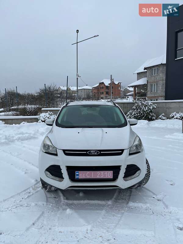 Внедорожник / Кроссовер Ford Escape 2015 в Львове фото 2 Внедорожник / Кроссовер Ford Escape 2015 в Львове