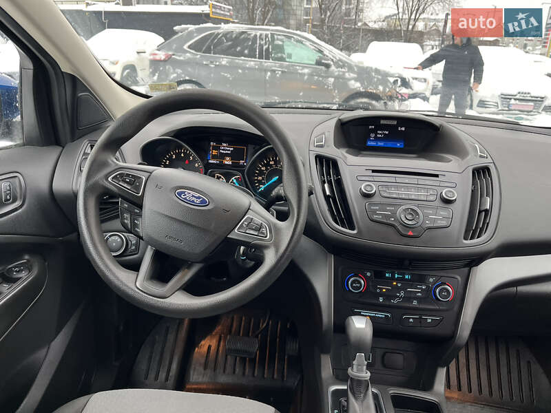 Позашляховик / Кросовер Ford Escape 2017 в Львові