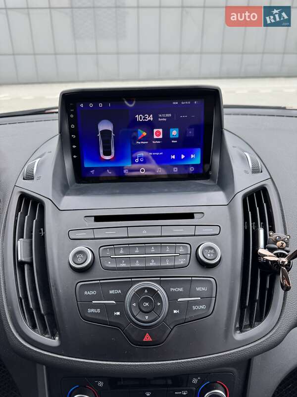 Позашляховик / Кросовер Ford Escape 2017 в Сарнах