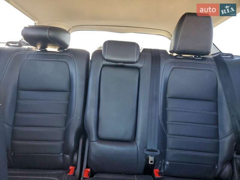 Позашляховик / Кросовер Ford Escape 2018 в Тернополі