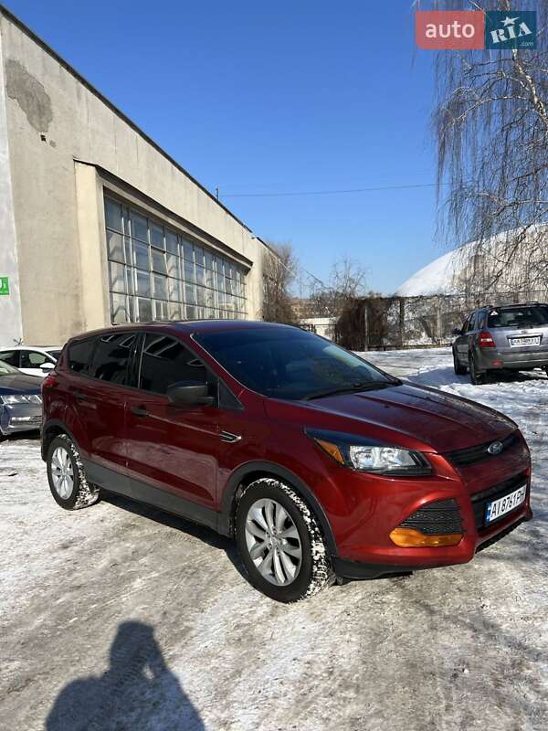 Позашляховик / Кросовер Ford Escape 2015 в Києві