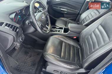 Внедорожник / Кроссовер Ford Escape 2017 в Конотопе
