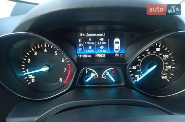 Внедорожник / Кроссовер Ford Escape 2017 в Конотопе