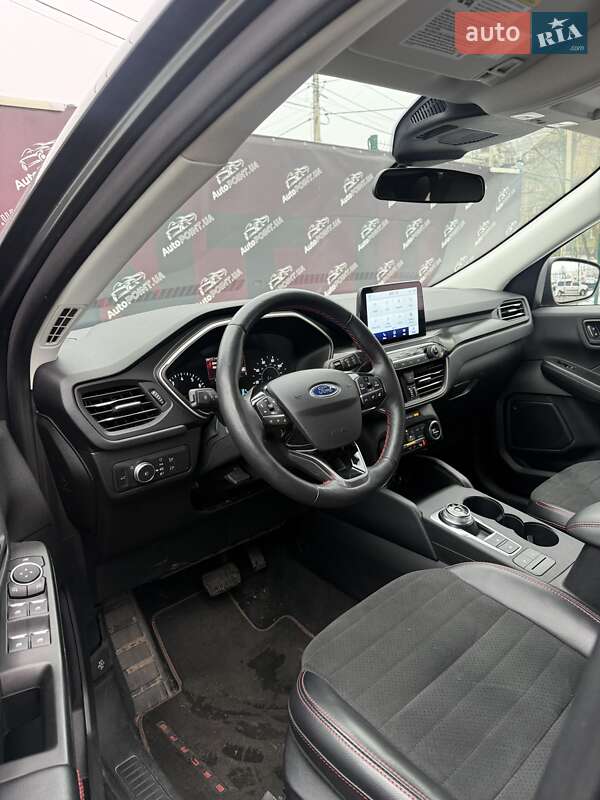 Позашляховик / Кросовер Ford Escape 2021 в Сумах